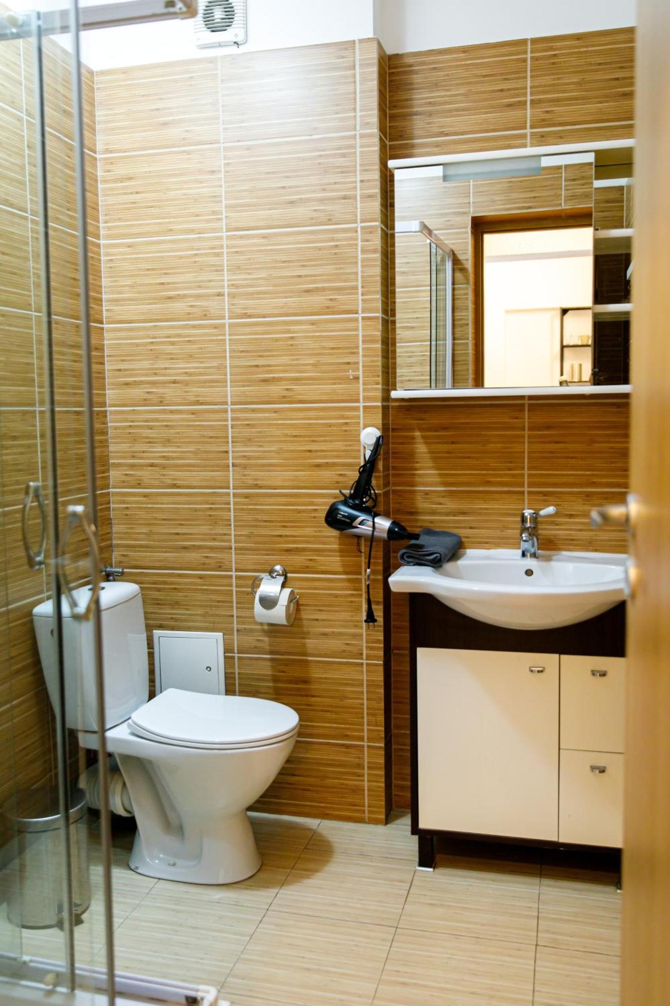 Color Apartments Corneliu Coposu No3 Bukarest Kültér fotó