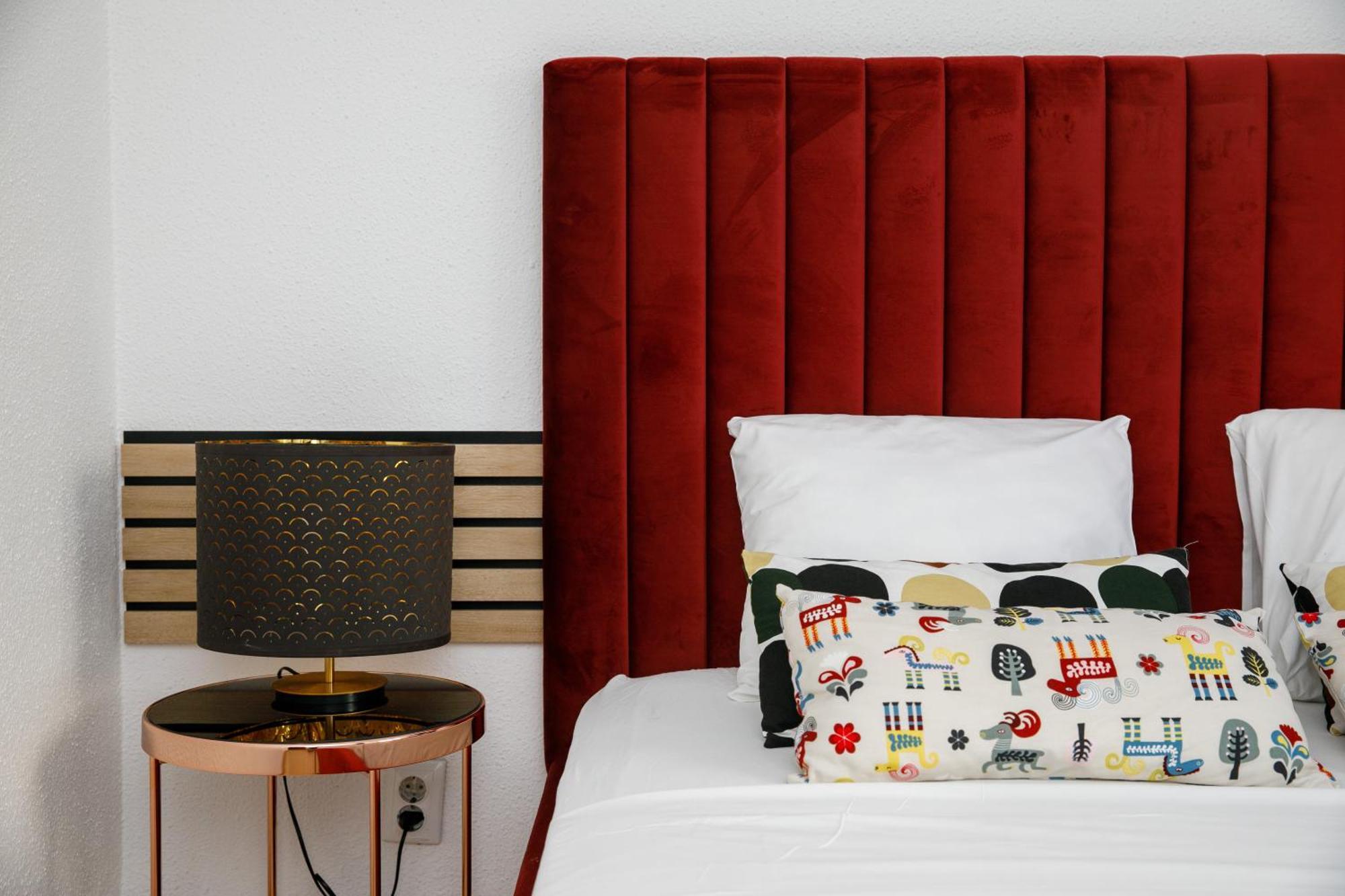 Color Apartments Corneliu Coposu No3 Bukarest Kültér fotó